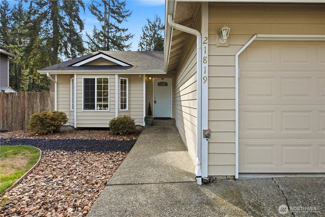 21819 SE 249th Place, Maple Valley, WA 98038