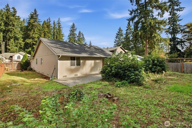 21819 SE 249th Place, Maple Valley, WA 98038