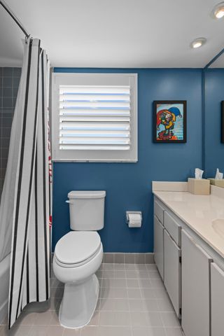 3520 Oaks Way 510, Pompano Beach, FL 33069