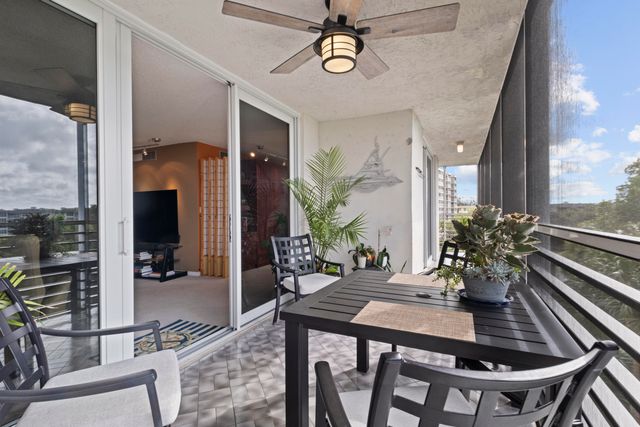 3520 Oaks Way 510, Pompano Beach, FL 33069