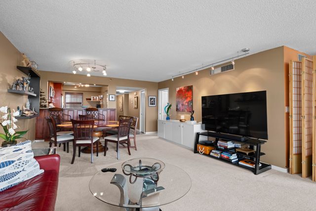 3520 Oaks Way 510, Pompano Beach, FL 33069