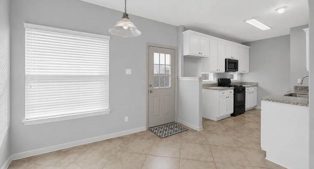 1717 Don Alejandro, Houston, TX 77091