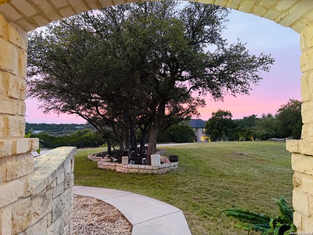 30512 Saddleridge Dr., Bulverde, TX 78163