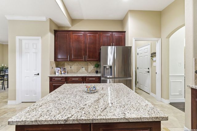 30512 Saddleridge Dr., Bulverde, TX 78163