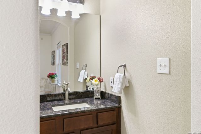 30512 Saddleridge Dr., Bulverde, TX 78163