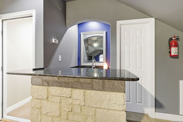 30512 Saddleridge Dr., Bulverde, TX 78163