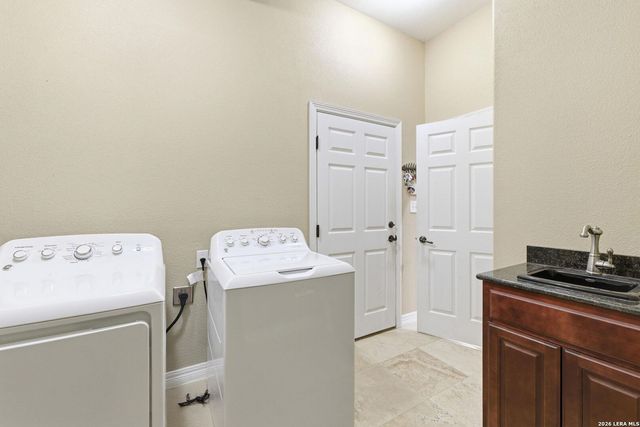 30512 Saddleridge Dr., Bulverde, TX 78163