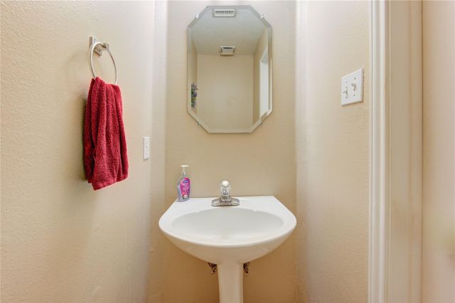 14902 Englebrook Drive, Houston, TX 77095