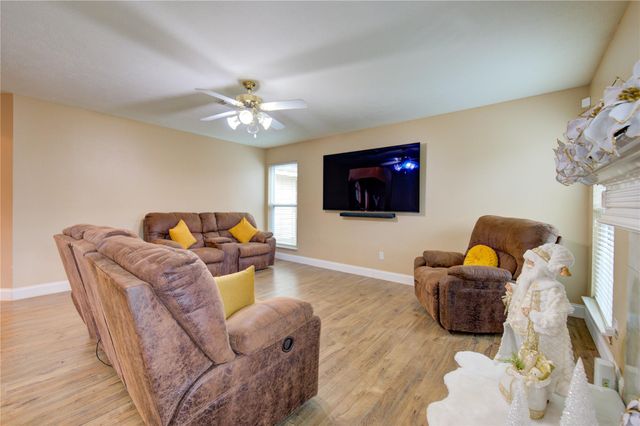 14902 Englebrook Drive, Houston, TX 77095