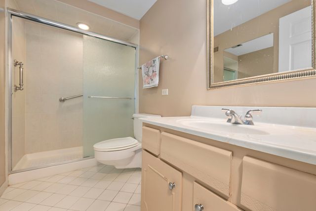 3427 Vollmer Road 309, Flossmoor, IL 60422