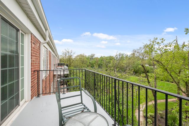 3427 Vollmer Road 309, Flossmoor, IL 60422
