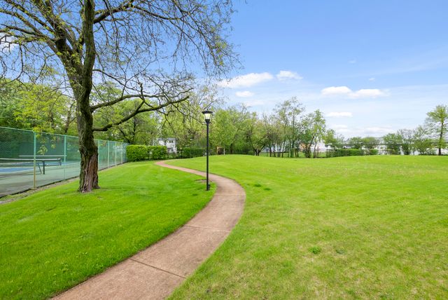 3427 Vollmer Road 309, Flossmoor, IL 60422