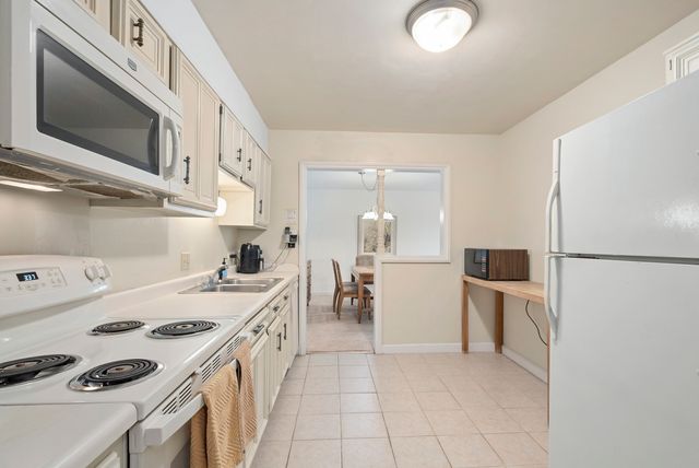 3427 Vollmer Road 309, Flossmoor, IL 60422