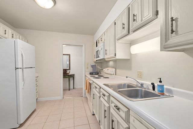 3427 Vollmer Road 309, Flossmoor, IL 60422