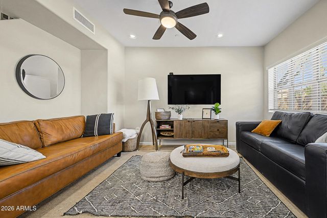 3935 E ROUGH RIDER Road 1373, Phoenix, AZ 85050