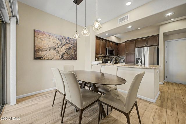 3935 E ROUGH RIDER Road 1373, Phoenix, AZ 85050