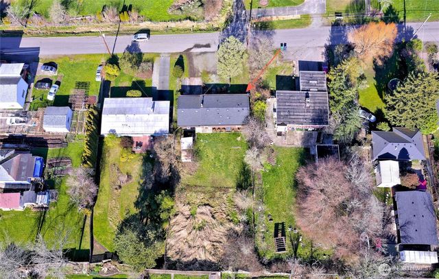 6105 S 124th St, Seattle, WA 98178