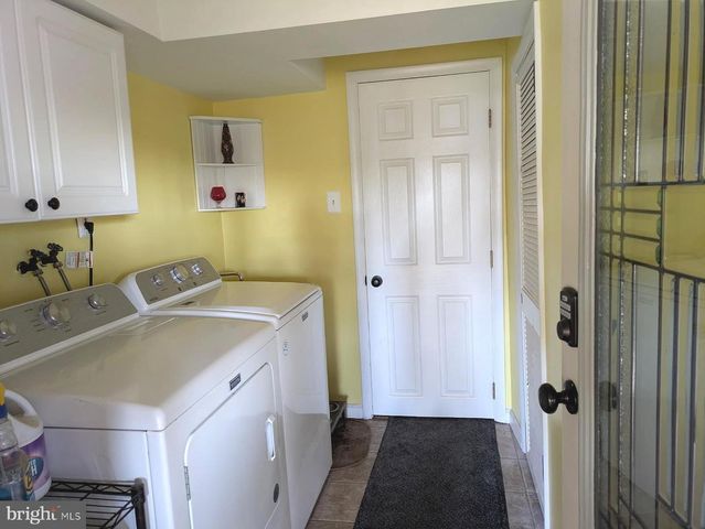 786 BOXWOOD DR, Warminster, PA 18974