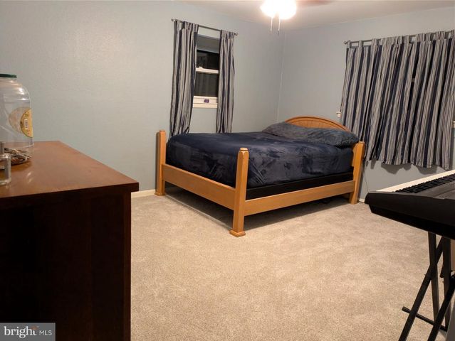 786 BOXWOOD DR, Warminster, PA 18974