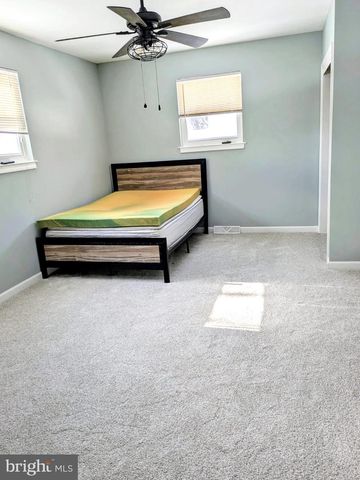 786 BOXWOOD DR, Warminster, PA 18974