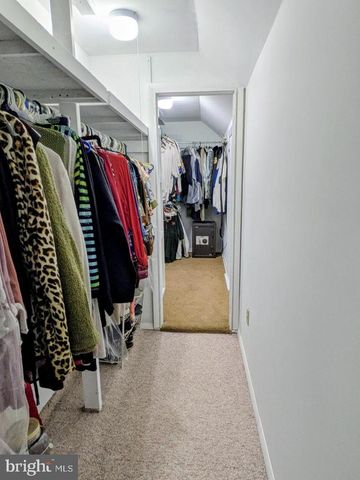 786 BOXWOOD DR, Warminster, PA 18974