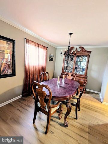 786 BOXWOOD DR, Warminster, PA 18974