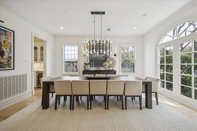 3908 Arnold Street, West University Place, TX 77005