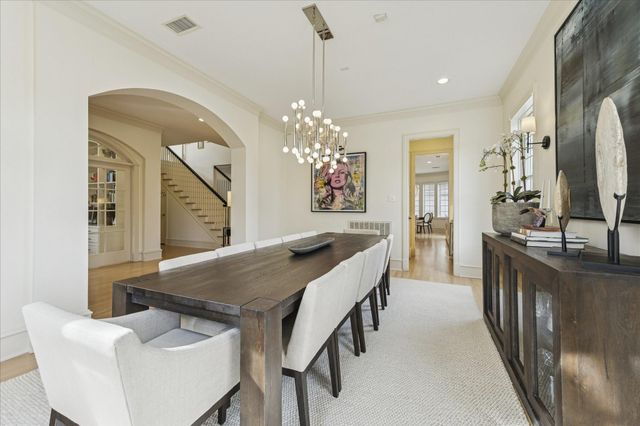 3908 Arnold Street, West University Place, TX 77005