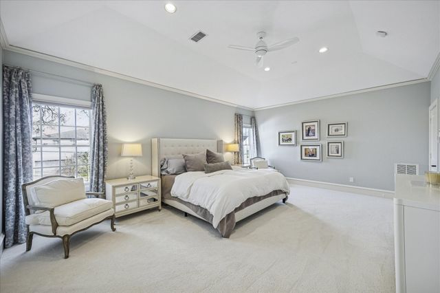 3908 Arnold Street, West University Place, TX 77005