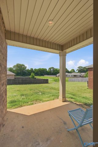 102 Derbyshire Drive, New Market, AL 35761