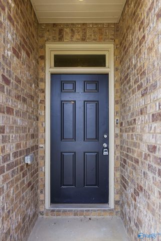102 Derbyshire Drive, New Market, AL 35761