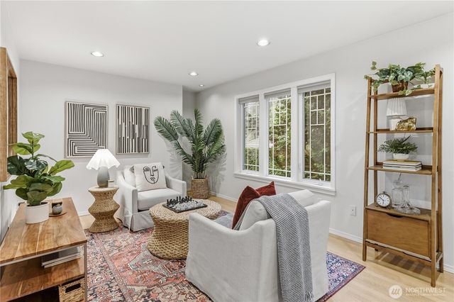 24519 137th Court SE, Kent, WA 98042