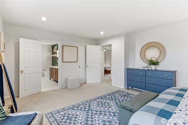 24519 137th Court SE, Kent, WA 98042