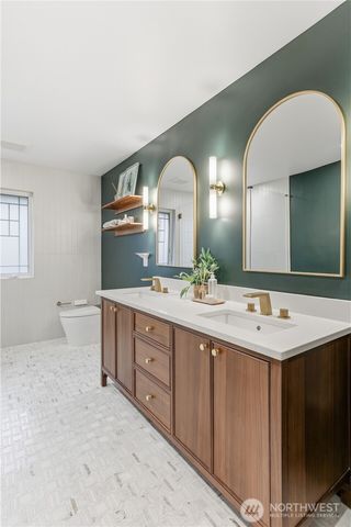 24519 137th Court SE, Kent, WA 98042