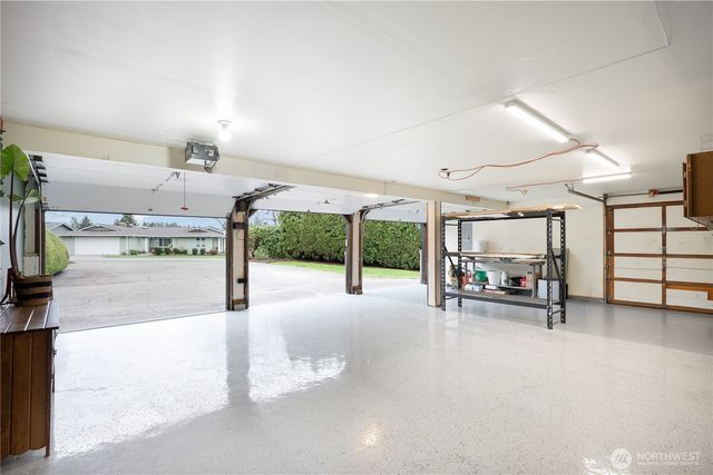 24519 137th Court SE, Kent, WA 98042