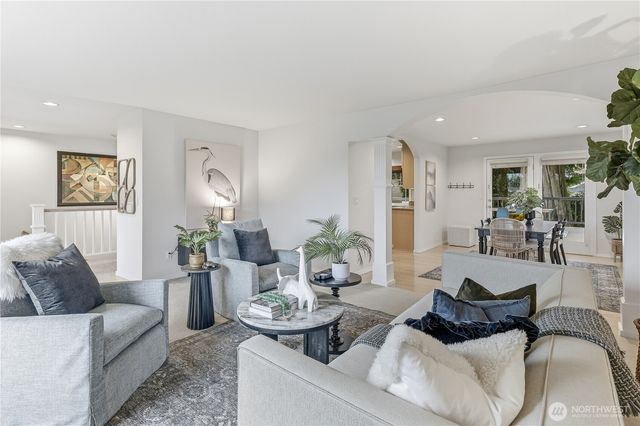 24519 137th Court SE, Kent, WA 98042