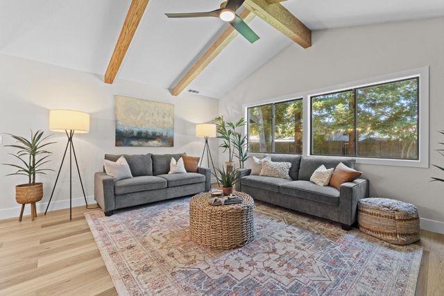 6827 Bentley Pl, Granite Bay, CA 95746