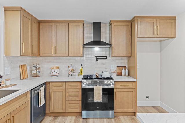 6827 Bentley Pl, Granite Bay, CA 95746