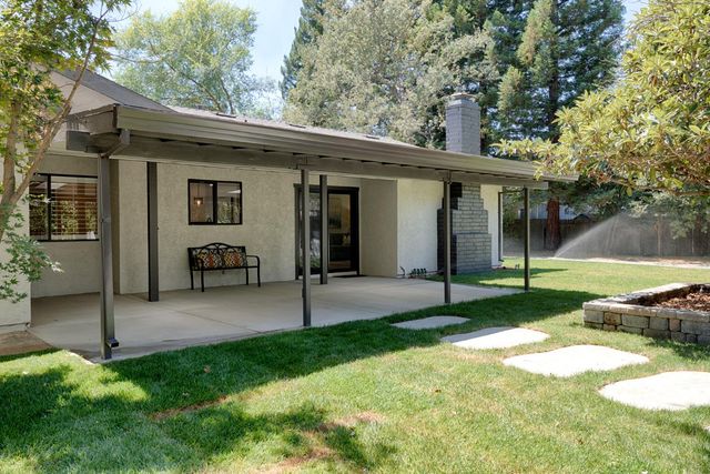 6827 Bentley Pl, Granite Bay, CA 95746