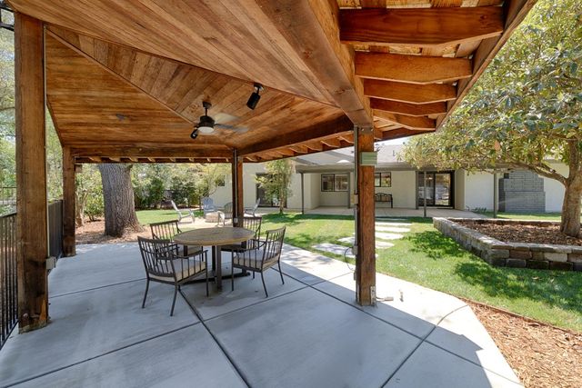 6827 Bentley Pl, Granite Bay, CA 95746