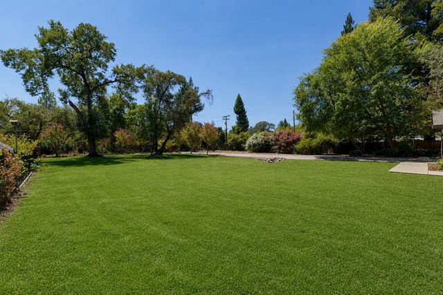 6827 Bentley Pl, Granite Bay, CA 95746