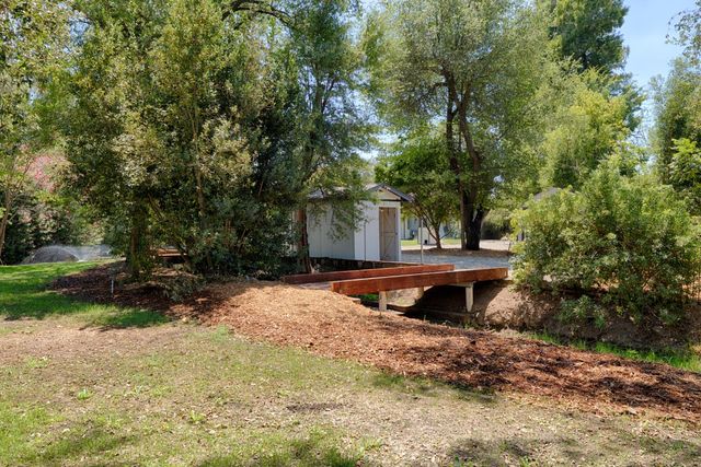 6827 Bentley Pl, Granite Bay, CA 95746