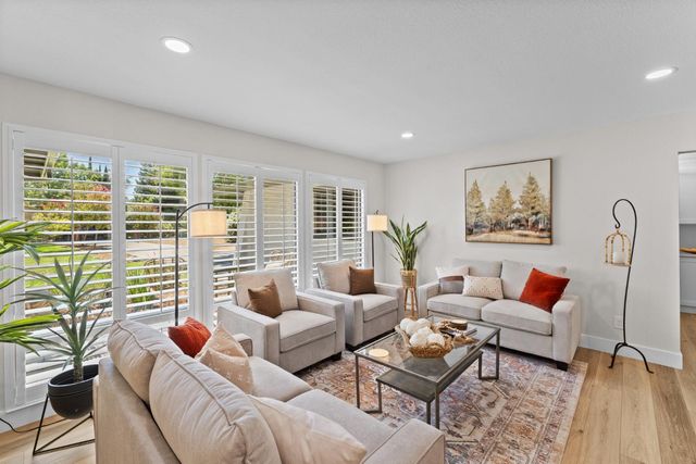6827 Bentley Pl, Granite Bay, CA 95746