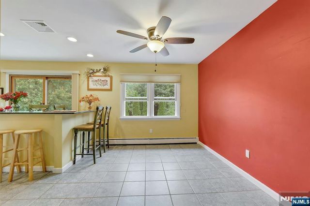 21 Aldrin Drive, Wanaque, NJ 07465