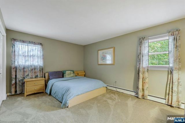21 Aldrin Drive, Wanaque, NJ 07465