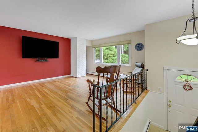 21 Aldrin Drive, Wanaque, NJ 07465