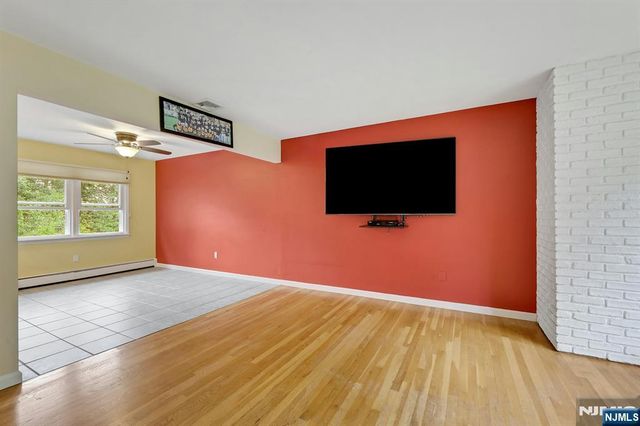 21 Aldrin Drive, Wanaque, NJ 07465