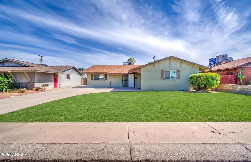 3013 N 52ND Parkway, Phoenix, AZ 85031 — photo 2