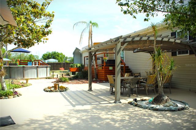 11165 OLD SQUAW AVENUE, Weeki Wachee, FL 34614