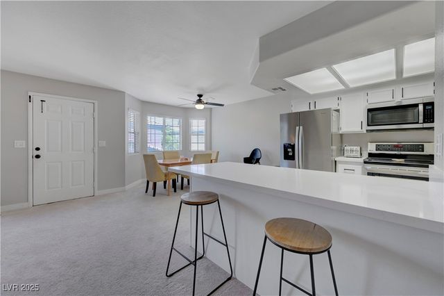 8410 Eldora Avenue 2012, Las Vegas, NV 89117